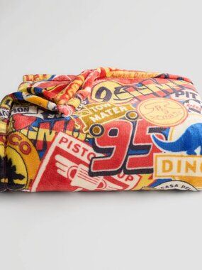 NEW DISNEY PIXAR CARS PLUSH THROW BLANKET LIGHTNING MCQUEEN THE BIG ONE 5X6 FT